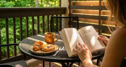 Mountain Breeze Cottage (Short walk to Waterfall!)