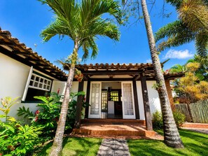 Villa | Exterior