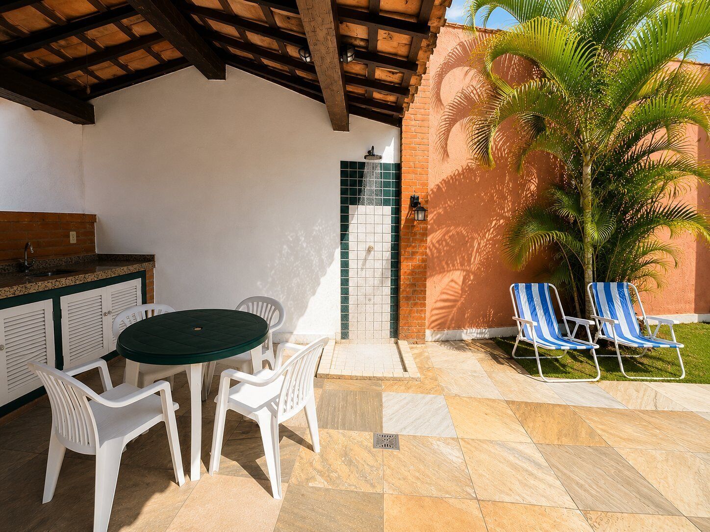 Deluxe House, 4 Bedrooms, Private Pool | Outdoor dining