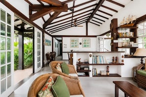 Deluxe-Haus, 4 Schlafzimmer, eigener Pool | Innenbereich