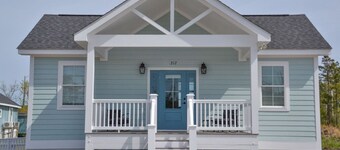 2BR Cozy Cottage|Private Dock
