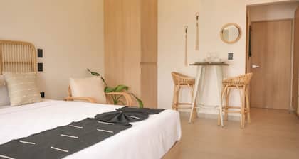 Macondo Quinta Avenida Residences F2