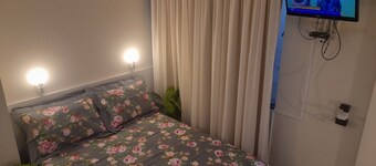 Air-conditioned studio, wifi in the center of Piratuba SC
