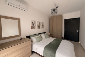 1 chambre, fer et planche à repasser, accès au Wi-Fi (inclus)