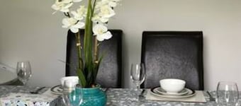 The Woodfarm Lodge - 3 Bedroom House With Parking
