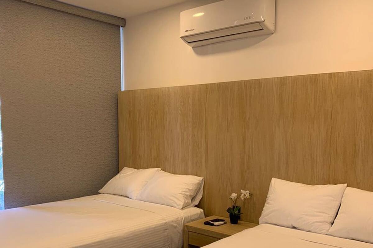 Villa Grand | Caja de seguridad en la habitación y cortinas blackout