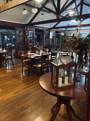 Restaurant - Pousada Quinta dos Doges Ltda (Valenca)