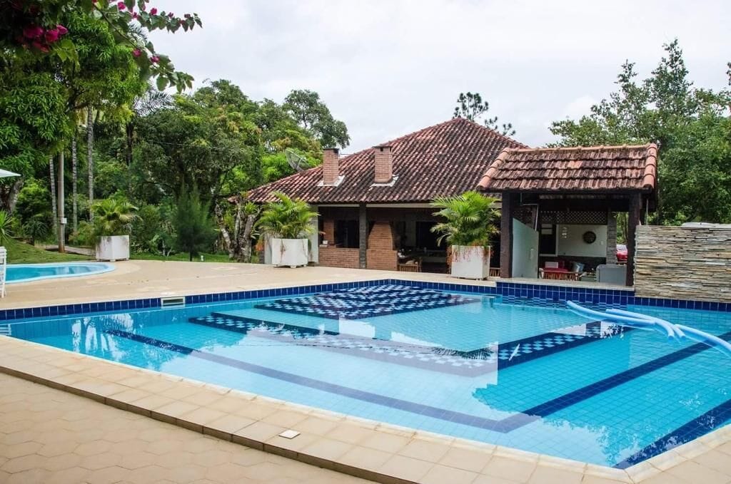 Indoor pool, 2 outdoor pools, open 9:00 AM to 6:00 PM, pool umbrellas