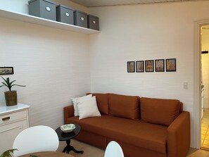 Apartemen, dapur kecil, pemandangan kebun | Wi-Fi gratis