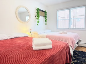 3 habitaciones, tabla de planchar con plancha y wifi gratis
