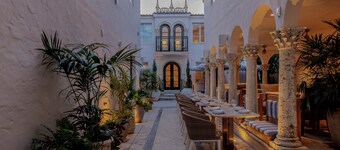 Donatella Boutique Hotel & Restaurant