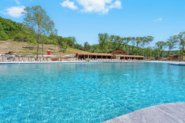 Indoor pool, outdoor pool