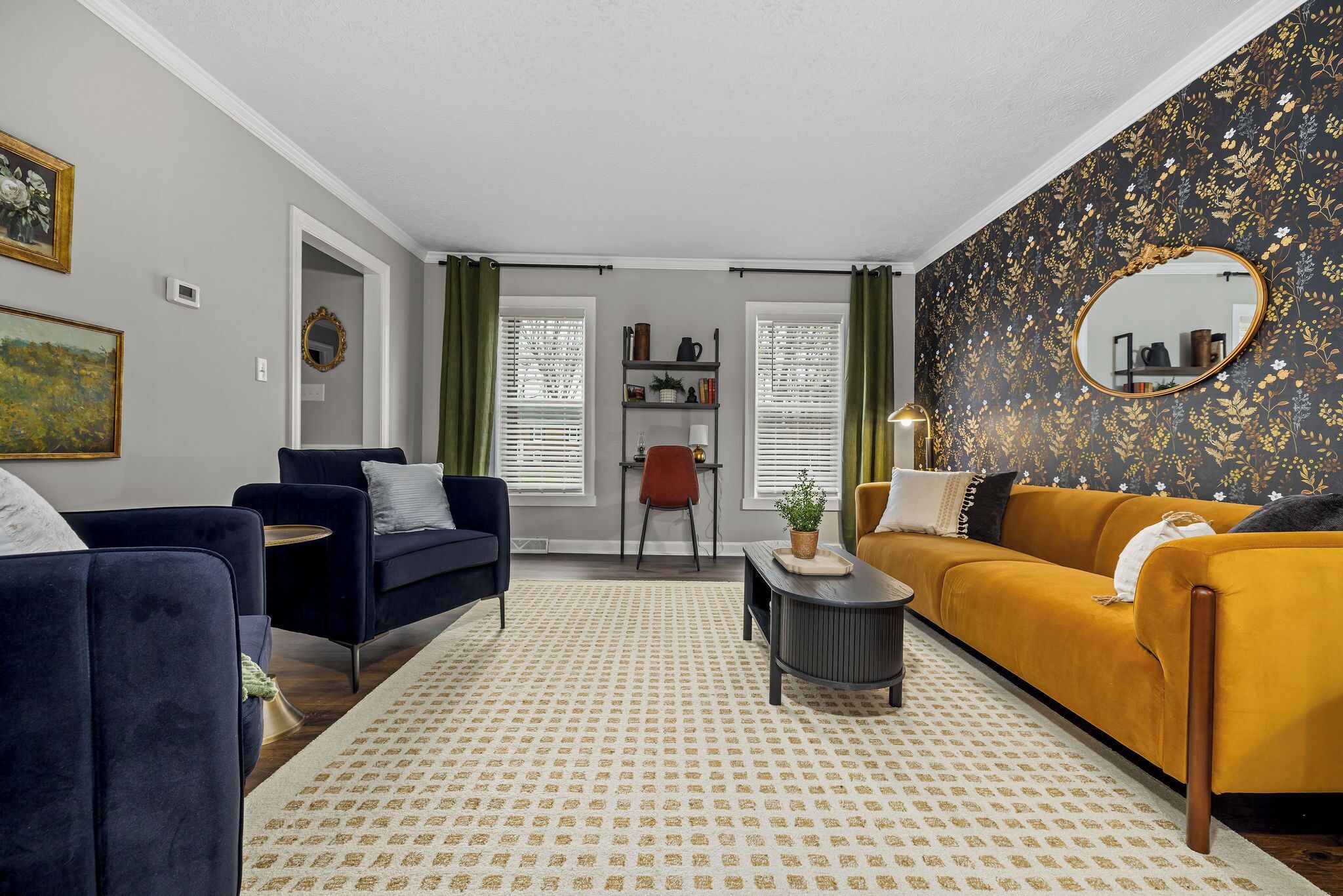 TV, fireplace, stereo