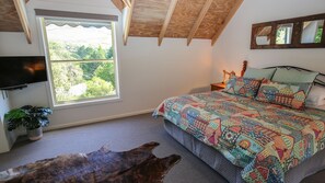 1 chambre, bureau, fer et planche à repasser, accès au Wi-Fi (inclus)