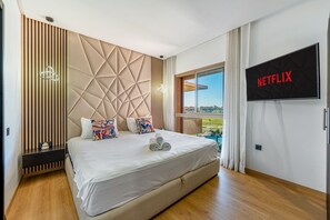 3 chambres, lit parapluie, Wi-Fi gratuit, draps fournis