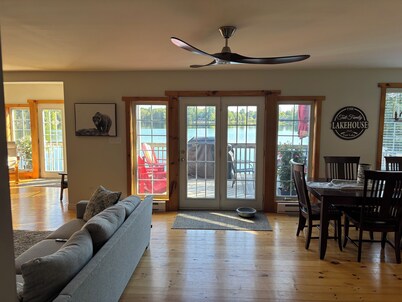 Lakehouse on beautiful Tait Lake in the wonderful town of Bancroft.