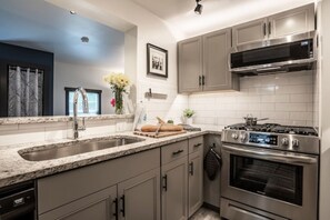 Fridge, microwave, oven, stovetop - The Nook Near Broad Ripple/1Bed/1BA Modern Studio (Indianapolis)