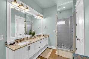 Shower, towels