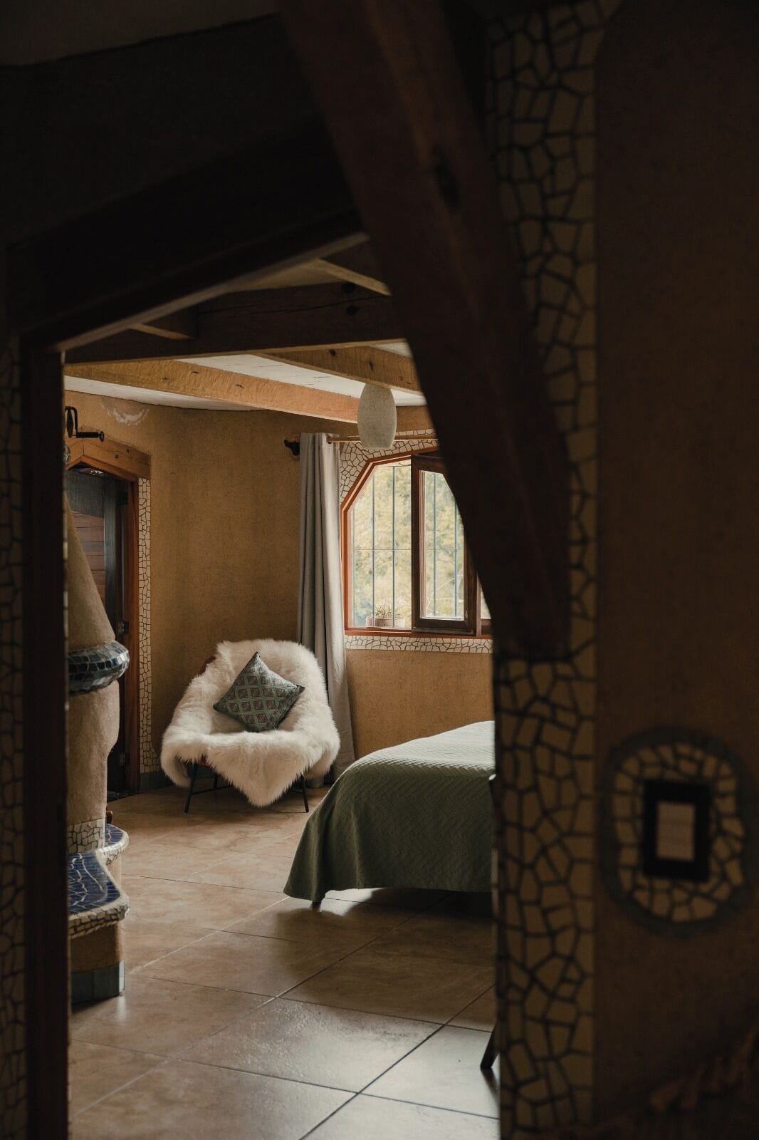 标准套房, 花园景观 | 客房内保险箱、办公桌、免费 WiFi、床单