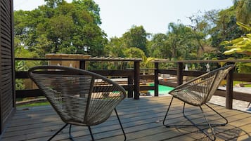Junior-Suite, Balkon, Poolblick | Terrasse/Patio