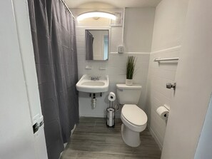 Handtücher, Toilettenpapier