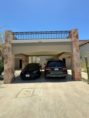 Property grounds - Beautiful 3 Bdrm House With Pool (Cabo San Lucas)
