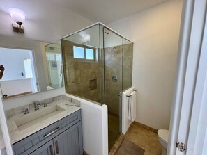 Hair dryer - Beautiful 3 Bdrm House With Pool (Cabo San Lucas)