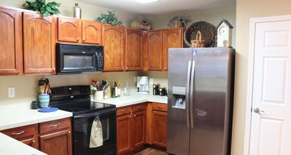 Golfers Delight: 3-bedroom home outside of Charleston