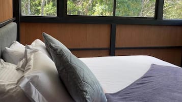 1 sovrum och sängkläder