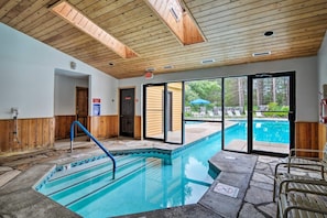 Indoor pool, outdoor pool