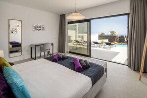 5 bedrooms, iron/ironing board, WiFi, bed sheets