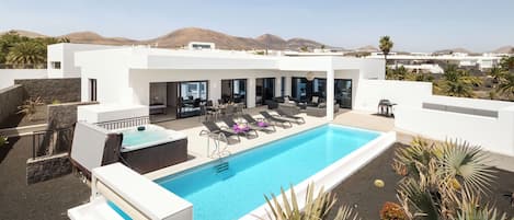 Una piscina riscaldata