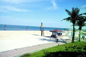 Beach - Qidong Risheng Donghai Holiday Apartment (Qidong)