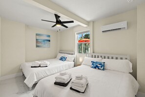 2 bedrooms, iron/ironing board, free WiFi, bed sheets