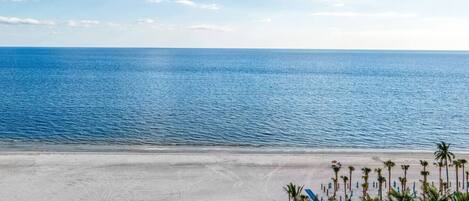 Playa en los alrededores