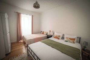 2 bedrooms, iron/ironing board, travel crib, free WiFi