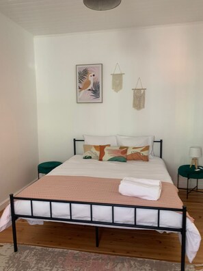 2 bedrooms, iron/ironing board, travel cot, free WiFi - Casa da Fonte de Cima: O refúgio perfeito em São Miguel! (Açores)