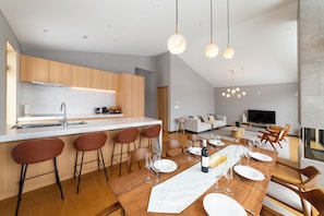 Luxury Chalet | In-room dining - Mori Casa (Kutchan)