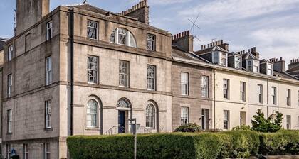 Georgian Park View Apartment