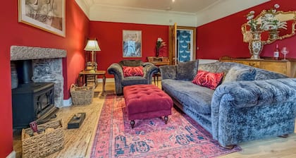 Georgian Park View Apartment