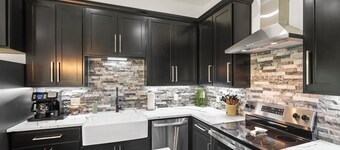 The Lazy Joey, Stylish New 3/2 Near Round Top, Lake Somerville & Aggie Game Day!