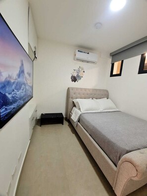 2 slaapkamers, een strijkplank/strijkijzer, wifi, beddengoed