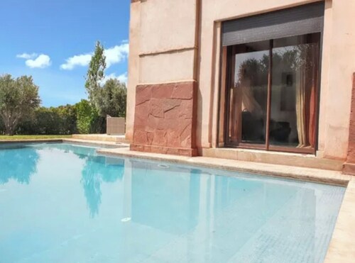 Beautiful family villa near Marrakech, with large garden, private swimming pool