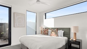 3 dormitorios, tabla de planchar con plancha, wifi gratis y ropa de cama