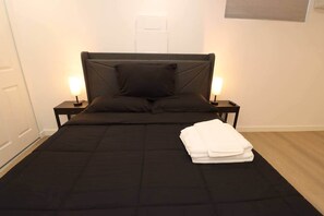1 Schlafzimmer, Bügeleisen/Bügelbrett, kostenloses WLAN, Bettwäsche