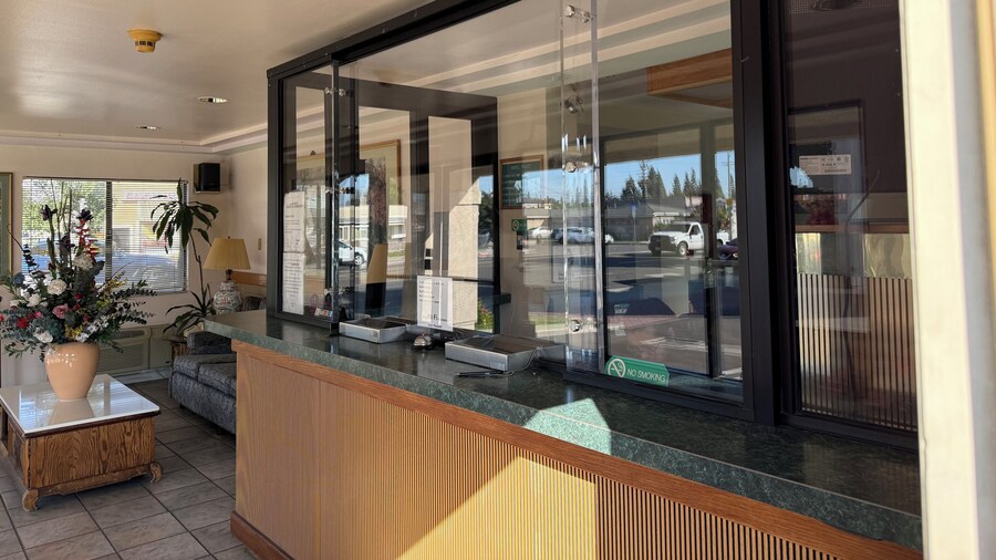 Fiesta Inn- Bell Gardens/ Los Angeles