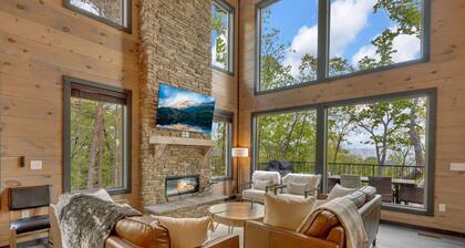 New/Theater/Indoor pool/Hot tub/Fire pit/Arcades/View