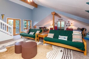 Smart TV, fireplace, video games