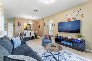 スマートテレビ、暖炉