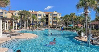 Cozy 3-bedroom condo in charming Kissimmee, 2 miles from Disney world